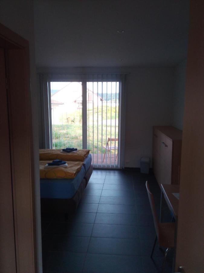 Bed And Breakfast Villa Hallau Экстерьер фото