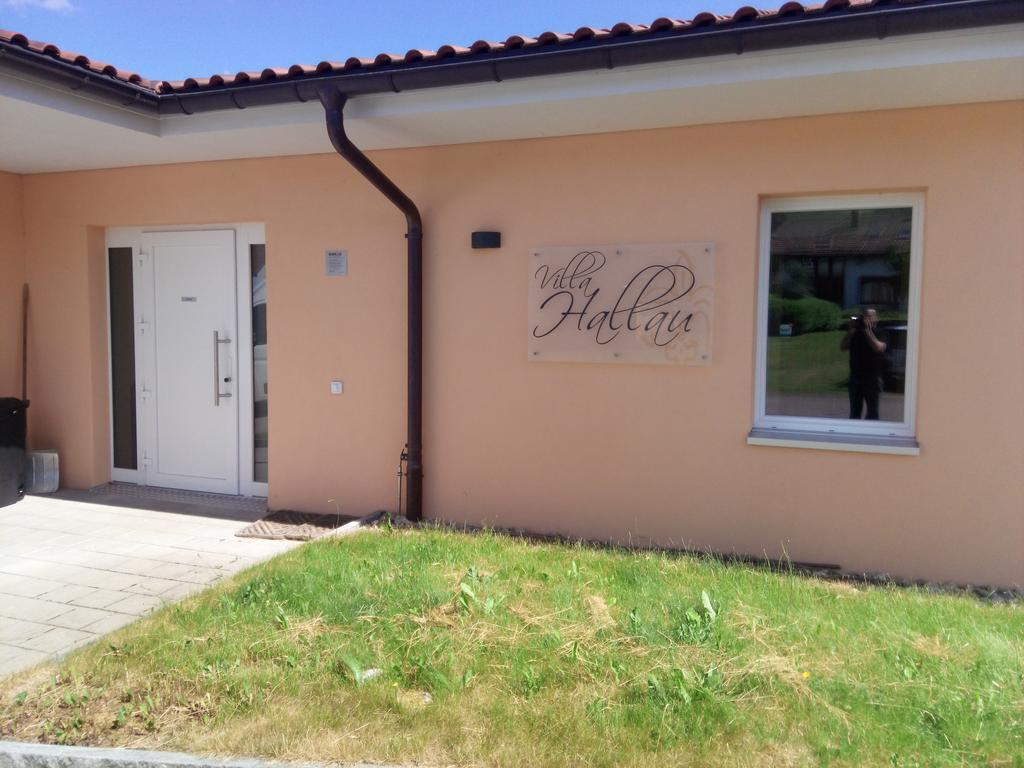 Bed And Breakfast Villa Hallau Экстерьер фото